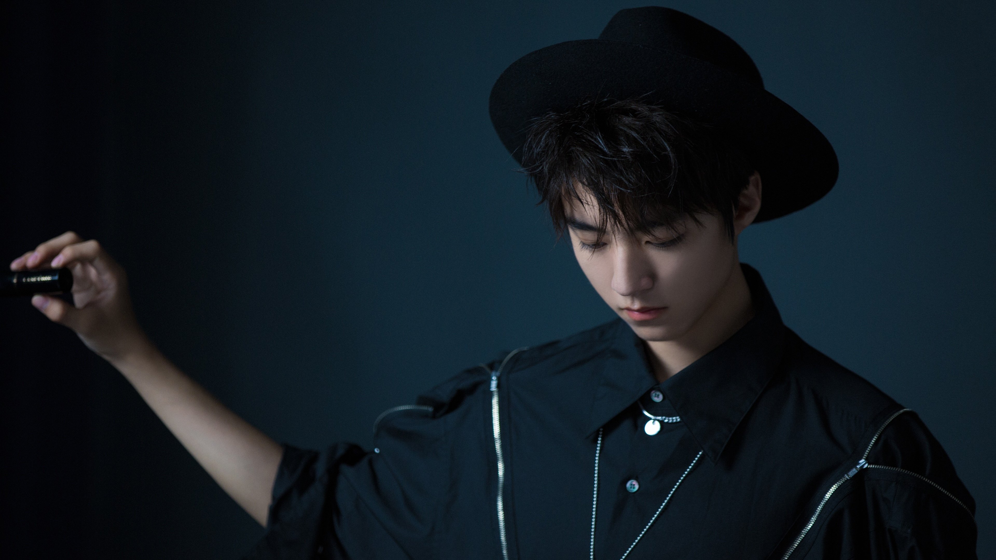 当最后三秒成为永恒，哈利伯顿的神来之笔如何撕裂了广东的钢铁防线