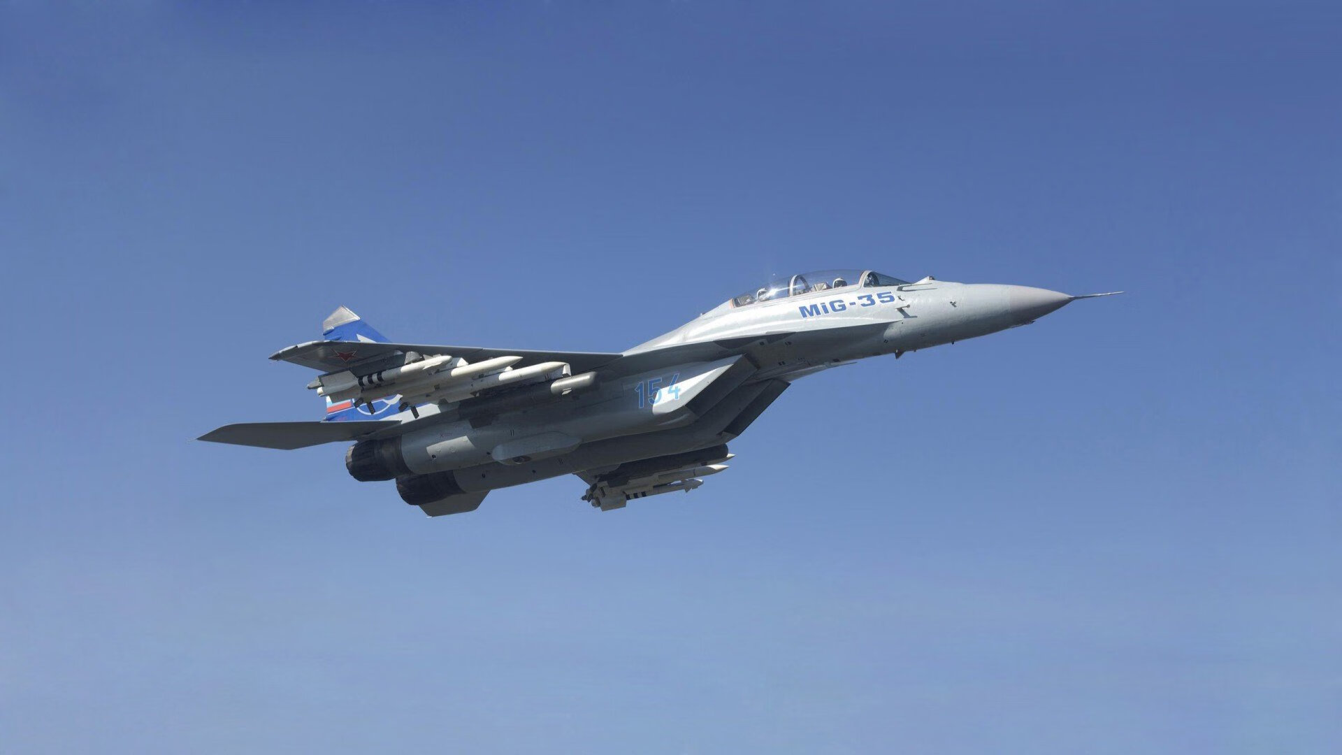 铁闸的舞蹈,当尼斯面对挪威,赖斯如何用一次转身定义现代中场