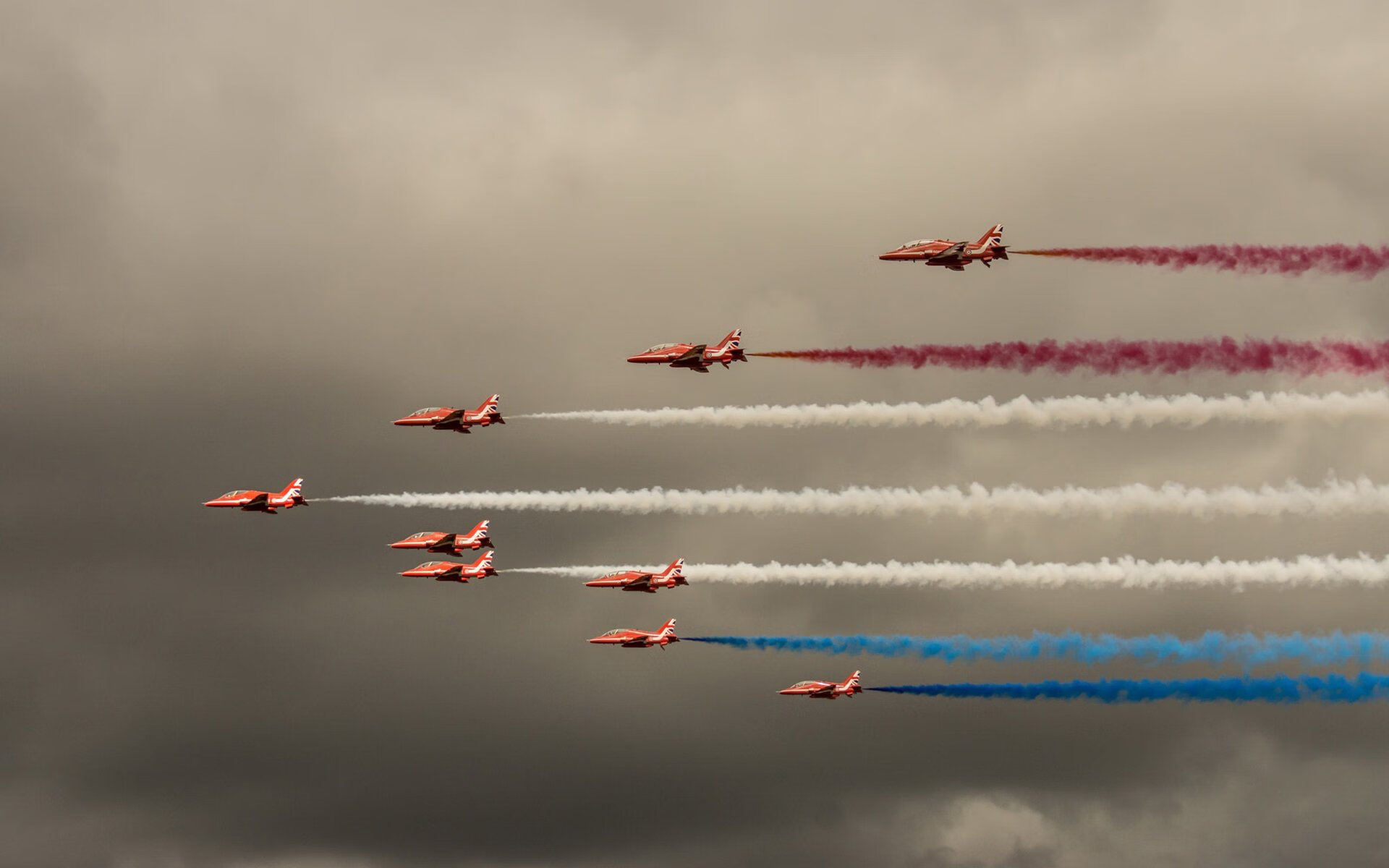 错位时空的无形绝杀,当字母哥的阴影笼罩联合中心