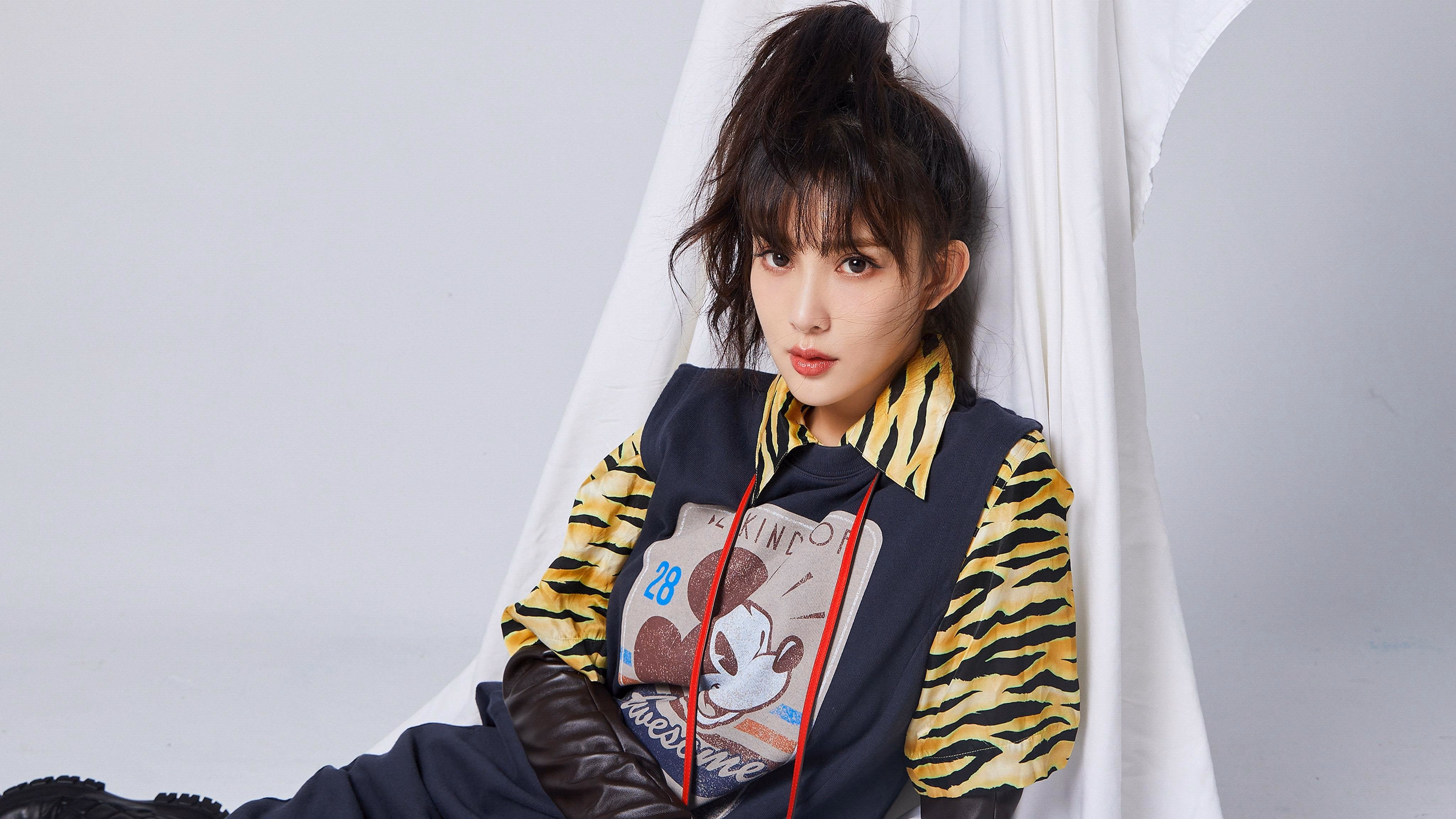 破解美洲杯迷局，克瓦拉茨赫利亚携巴萨DNA全面压制阿根廷