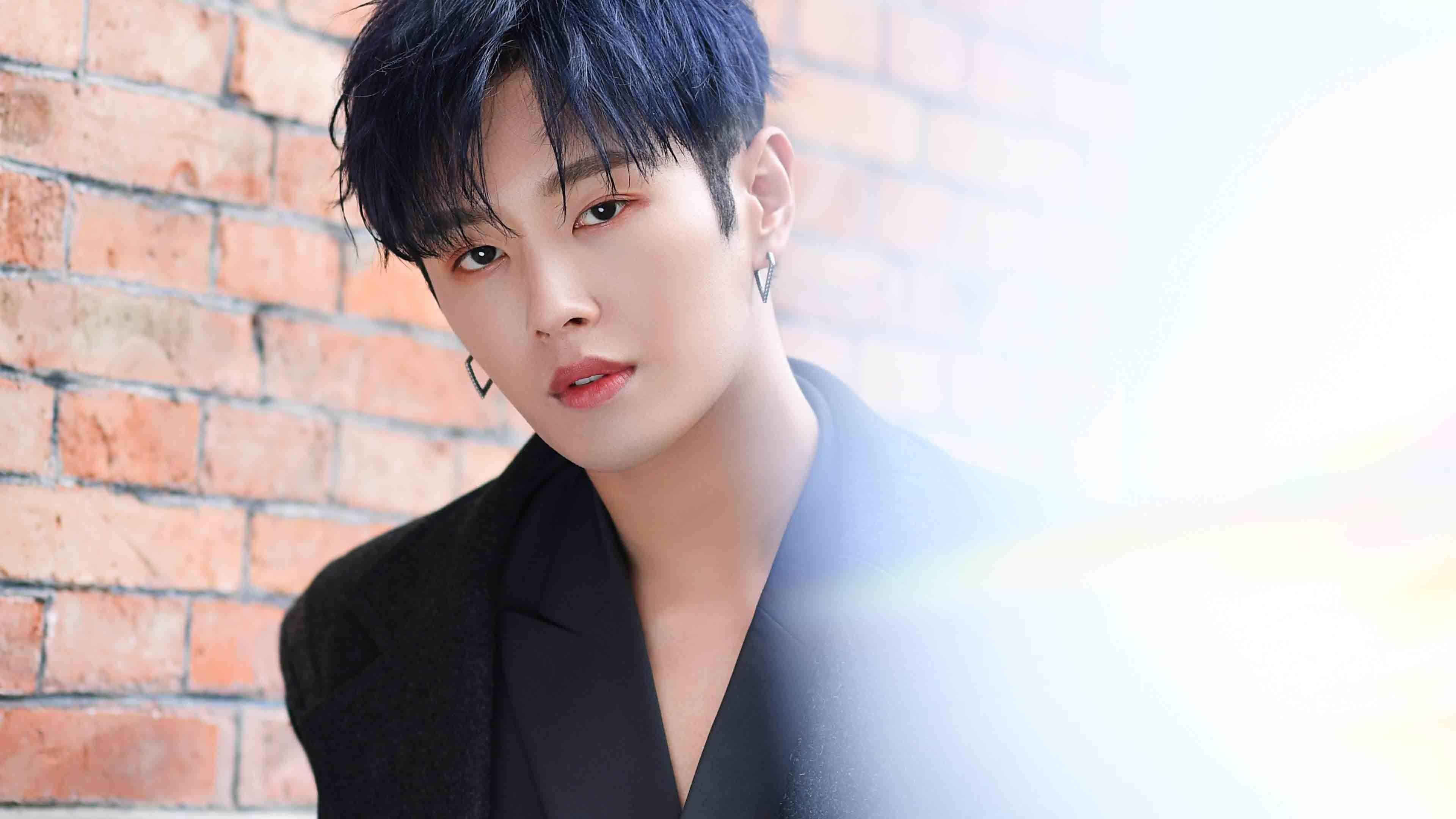 解码足球新法则,当德里赫特用防守定义胜利,加纳正以非洲新王姿态横扫瑞典